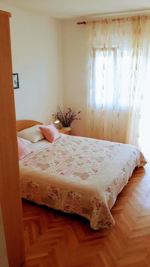 Apartment Ivo โตรกีร์ ภายนอก รูปภาพ